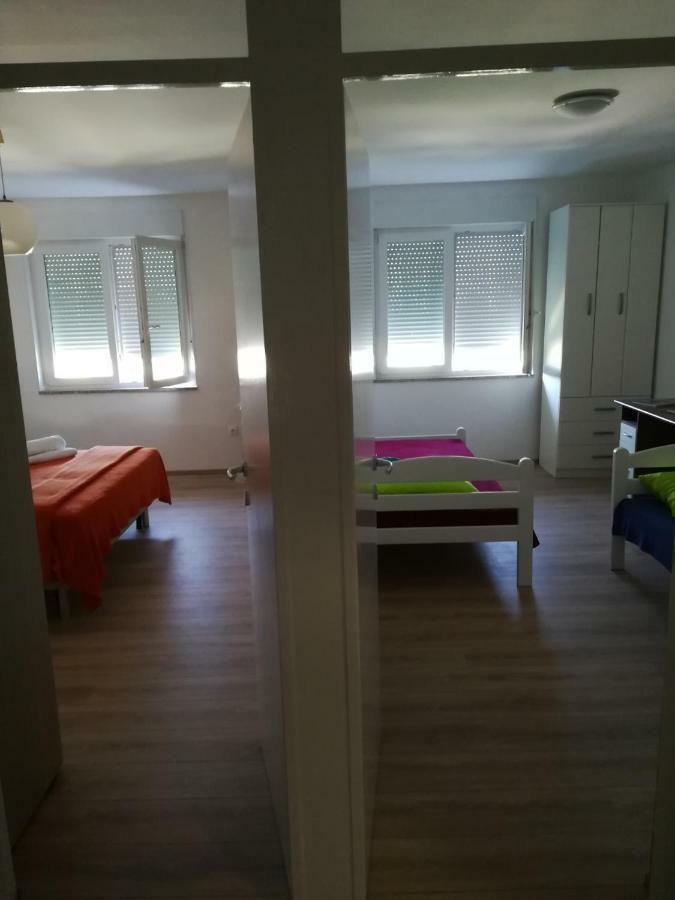 Apartman Tonika Pula Exterior photo