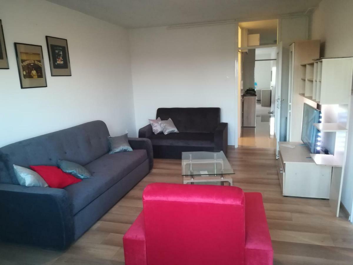 Apartman Tonika Pula Exterior photo