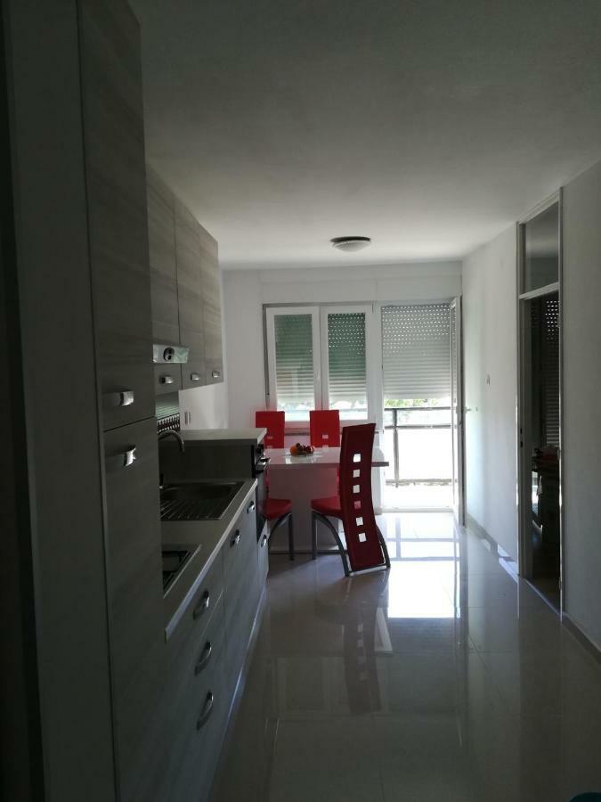 Apartman Tonika Pula Exterior photo